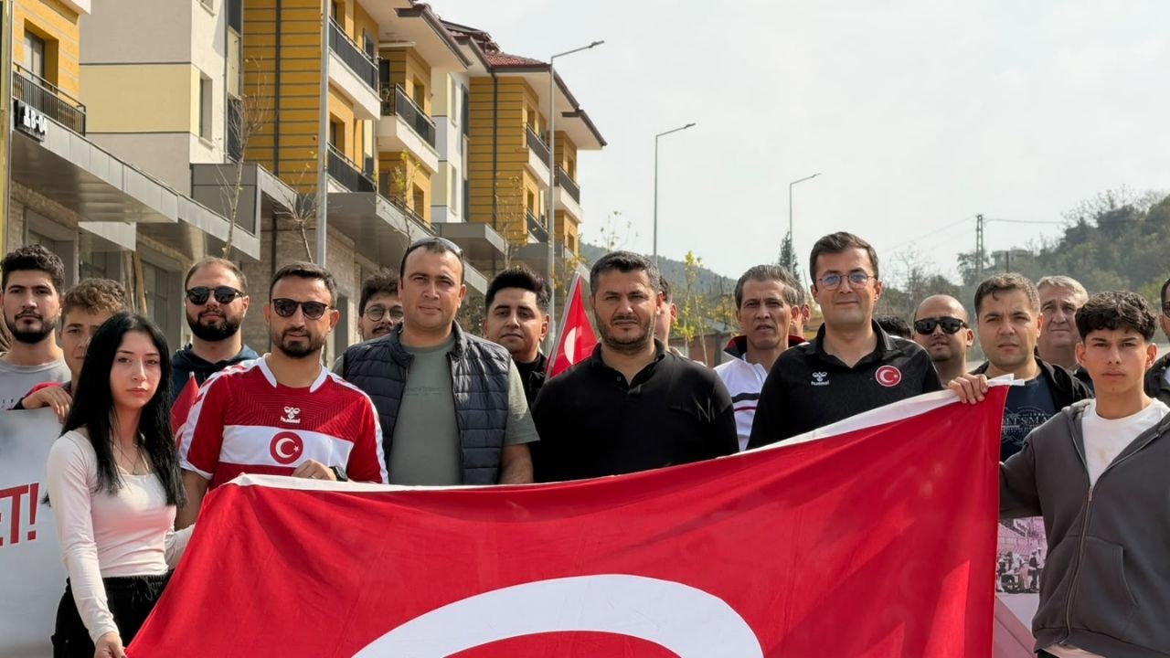 Karafenk Yaylası'nda Cumhuriyet Yürüyüşü (1)