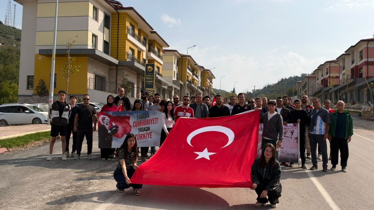 Karafenk Yaylası'nda Cumhuriyet Yürüyüşü (2)