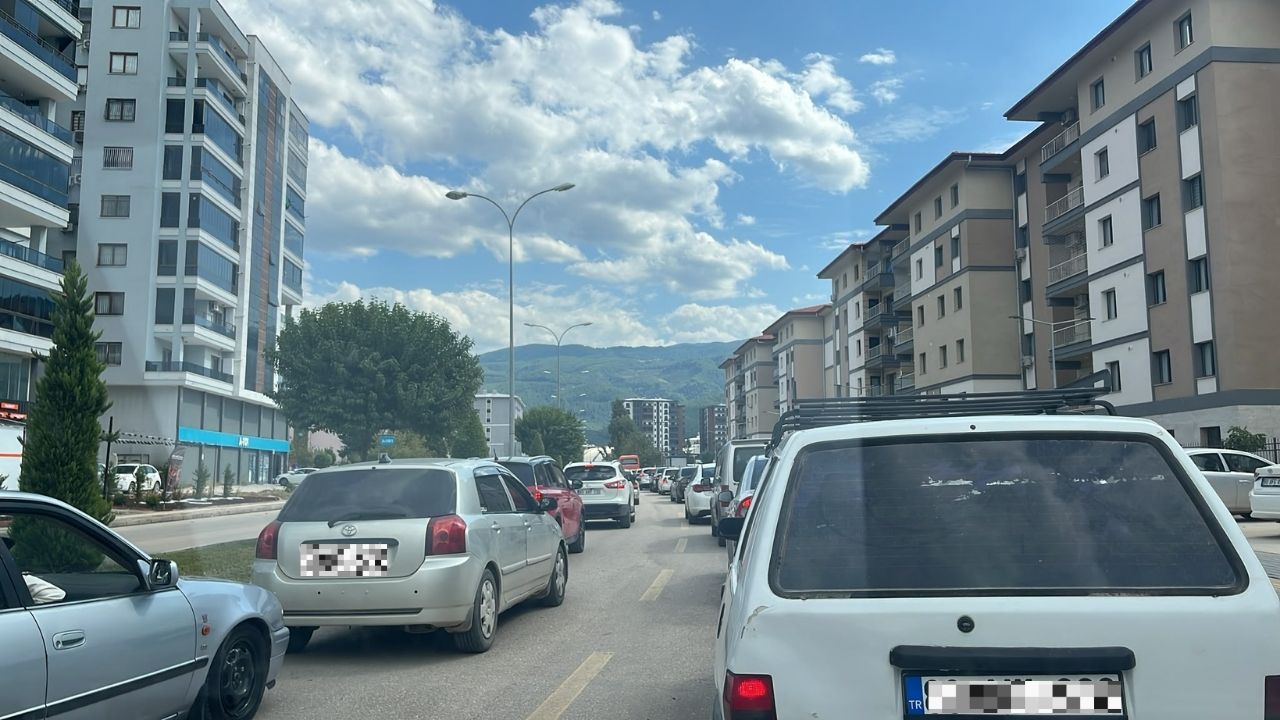 Kpss Çıkışı Traifk Kitlendi