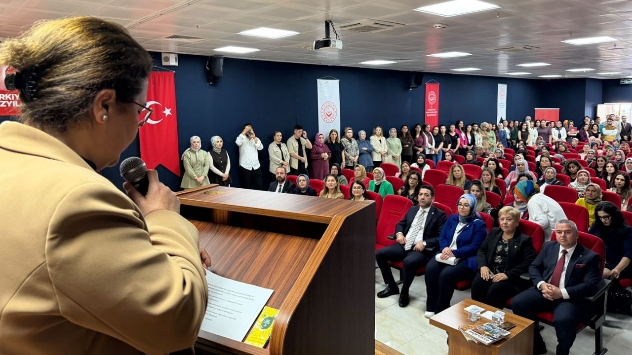 Milletvekili Derya Yanık, Osmaniye Kadın Liderler Zirvesi'ne Katıldı (2)