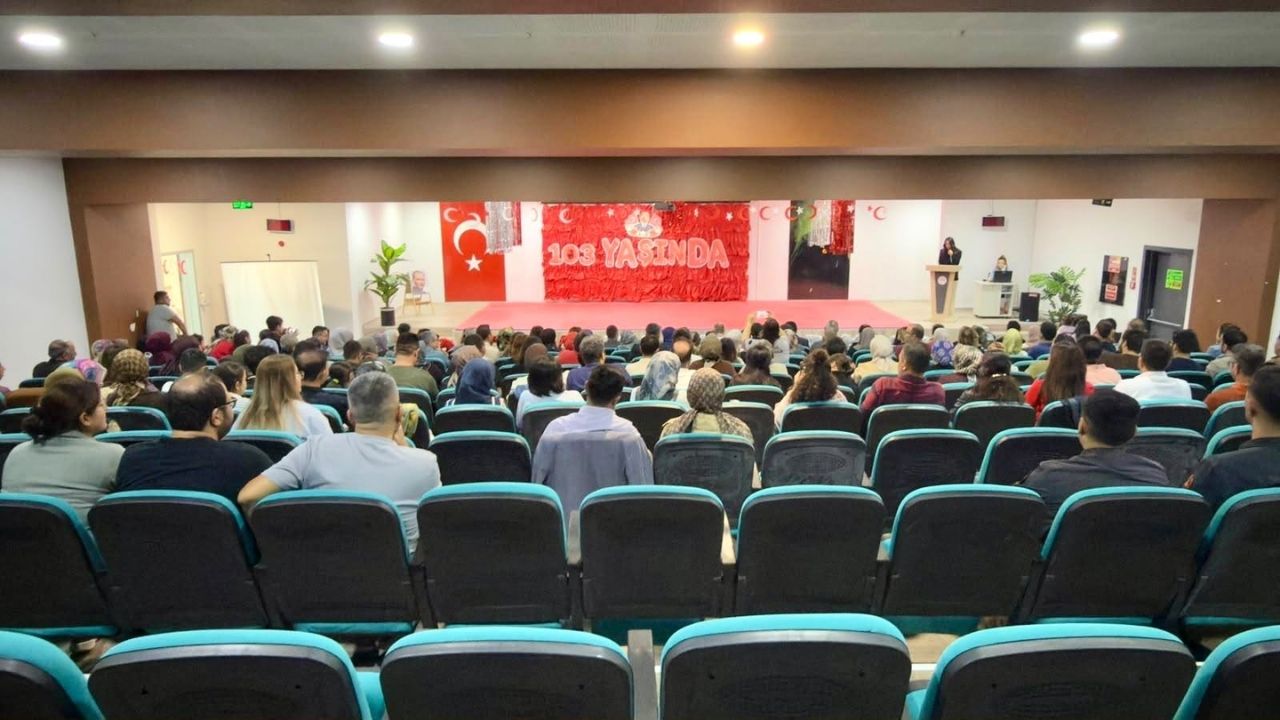 Osmaniye Araştırma Hastanesi Kreşinde 29 Ekim Coşkusu (1)