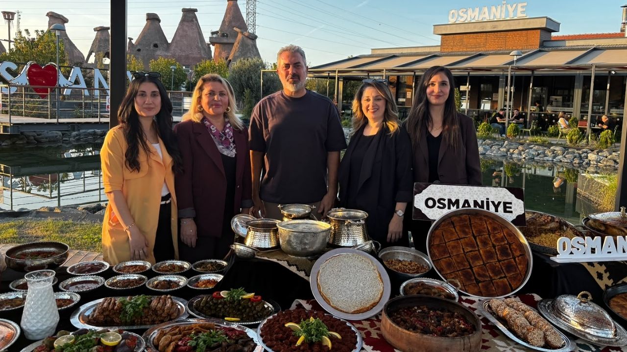 Osmaniye Belediyesi Gastronomi Merkezi'nden Trt'ye Yöresel Sofra
