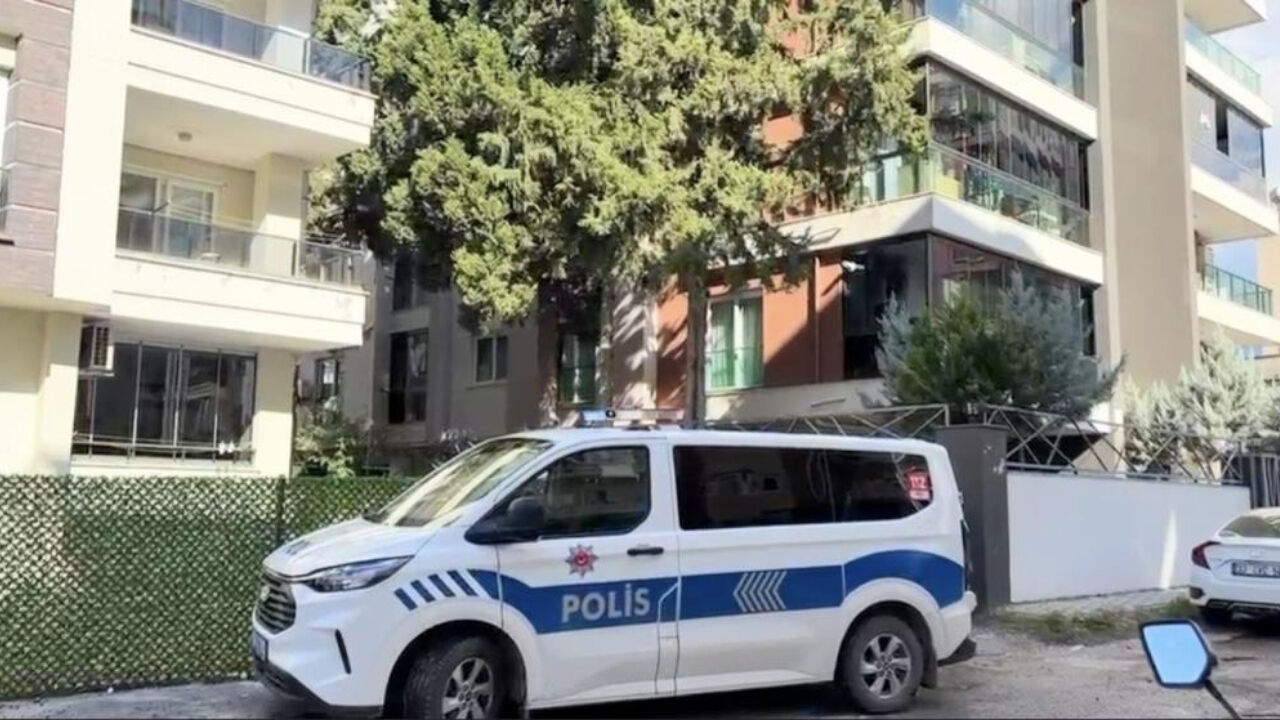 Osmaniye'de 4. Kattan Düşen 4 Yaşındaki Çocuk Ağır Yaralandı (1)