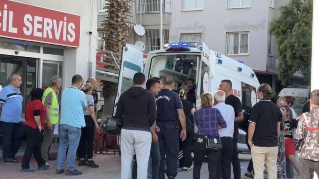 Osmaniye'de 4'Üncü Kattan Düşen 5 Yaşındaki Çocuk Hayatını Kaybetti (1)