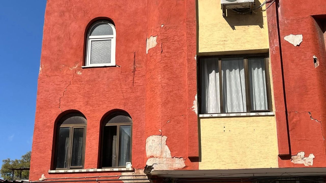Osmaniye’de 6 Şubat’ın İzi Silinmiyor, Esnaf Acil İnceleme İstiyor (1)