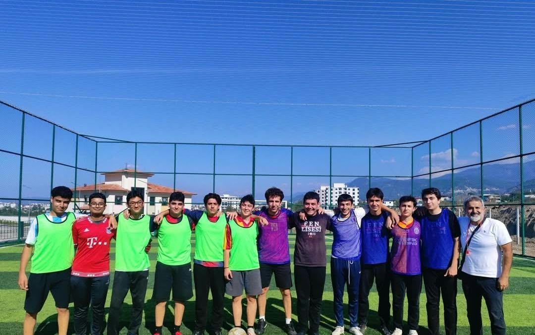 Osmaniye’de Devlet Bahçeli Fen Lisesi’nde Futbol Turnuvası Heyecanı Başladı