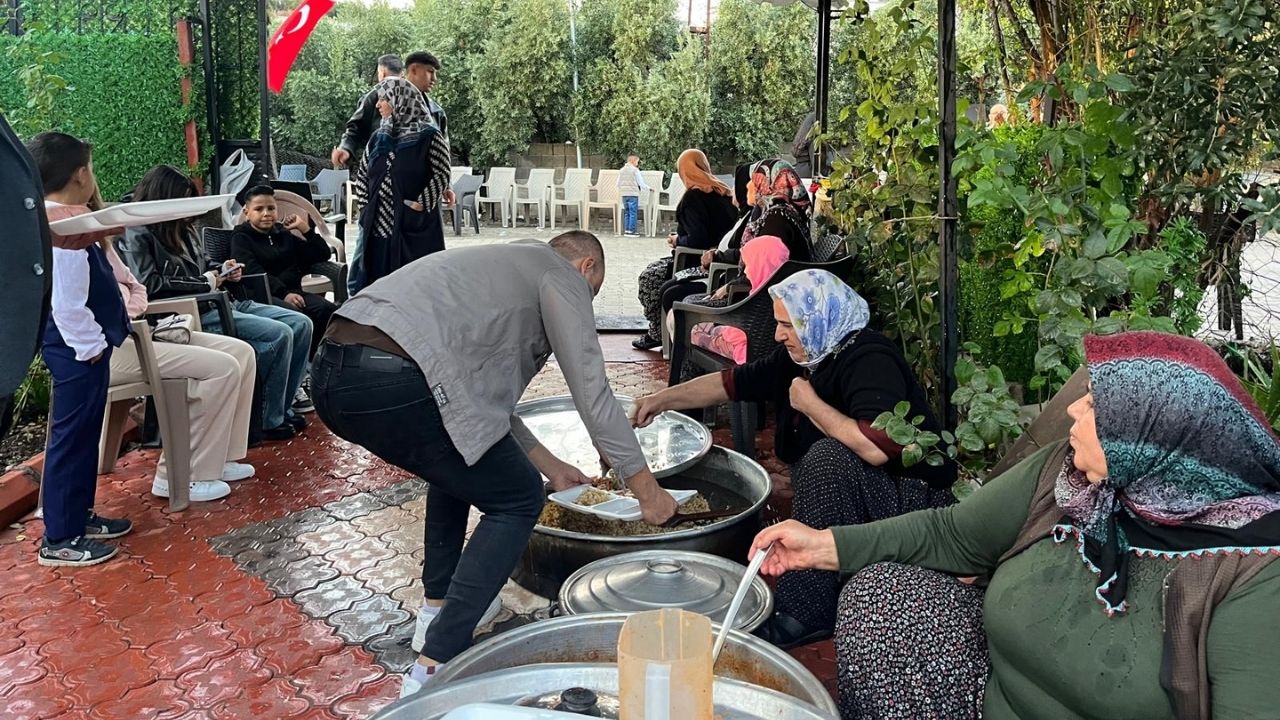 Osmaniye'de İmece Usulü Düğün Yemeği Geleneği Bozulmadı (5)