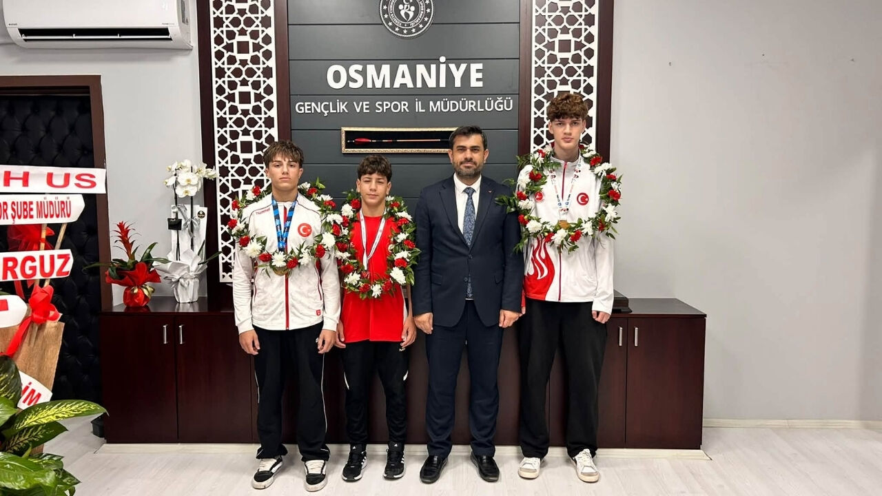 Osmaniye'de Şampiyonlara Yakışır Tören! (1)