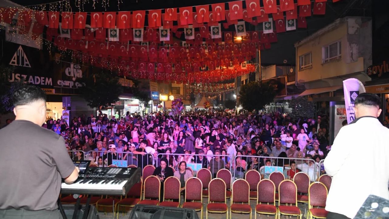 Osmaniye'de Yerel Sanatçılardan Unutulmaz Konser (2)