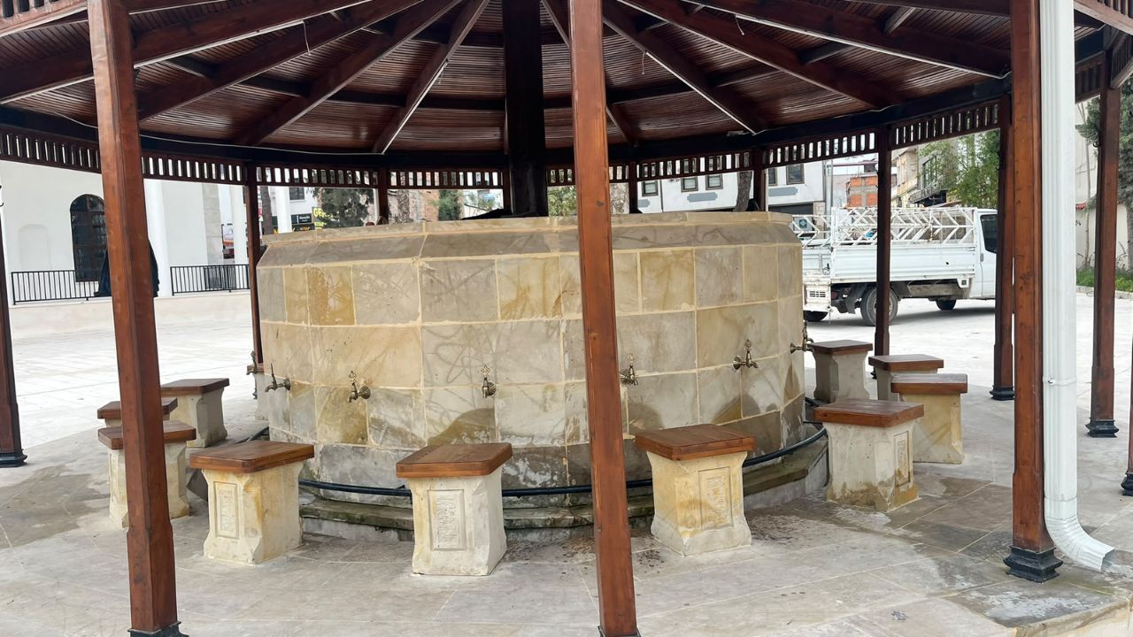 Osmaniye'nin Tarihi Sembolü Envar Ül Hamit Camii