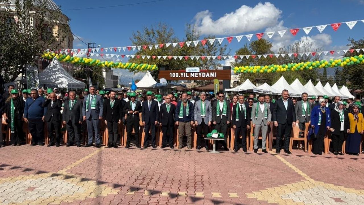 Osmaniye’nin ‘Yeşil Altın’ı Vitrine Çıktı 1 Milyon Ağaç, Fabrika