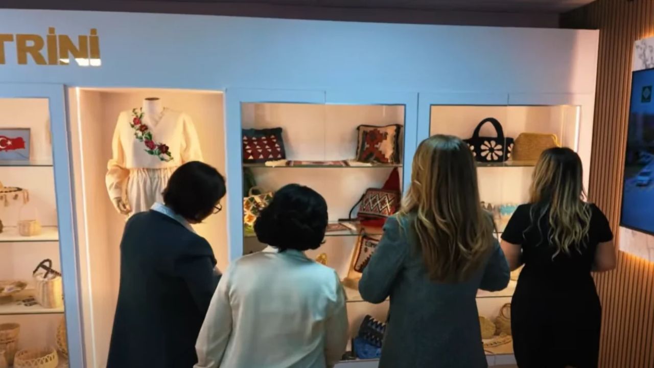 Protokol Eşleri Osmaniye’de Aile Yaşam Merkezlerini Ziyaret Etti