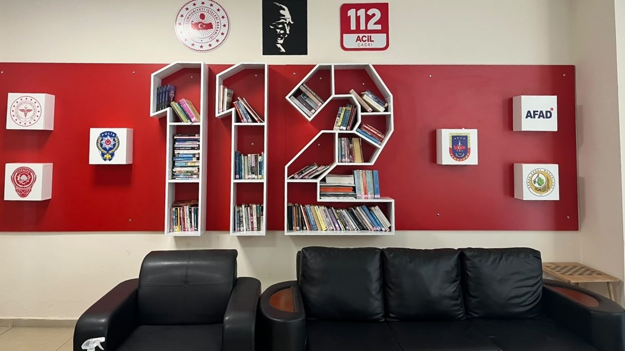 Türkiye'de İlk Kez Osmaniye Yaptı! 112 Personeline '112' Tasarımlı Kütüphane! (2)